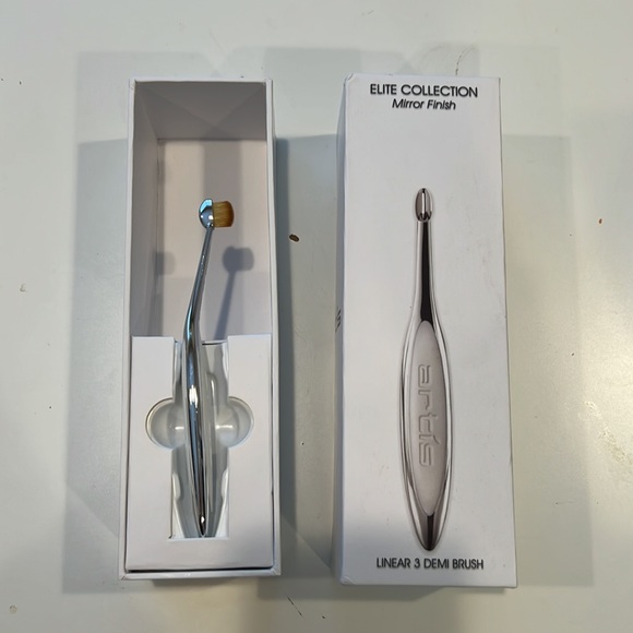 Artis Linear 3 Demi Brush - Picture 3 of 7